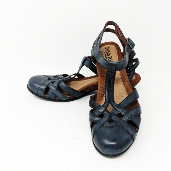 cobb hill sandals by new balance